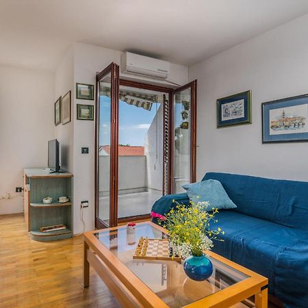 Amazing Apartment In Krk With Kitchen Крк Экстерьер фото