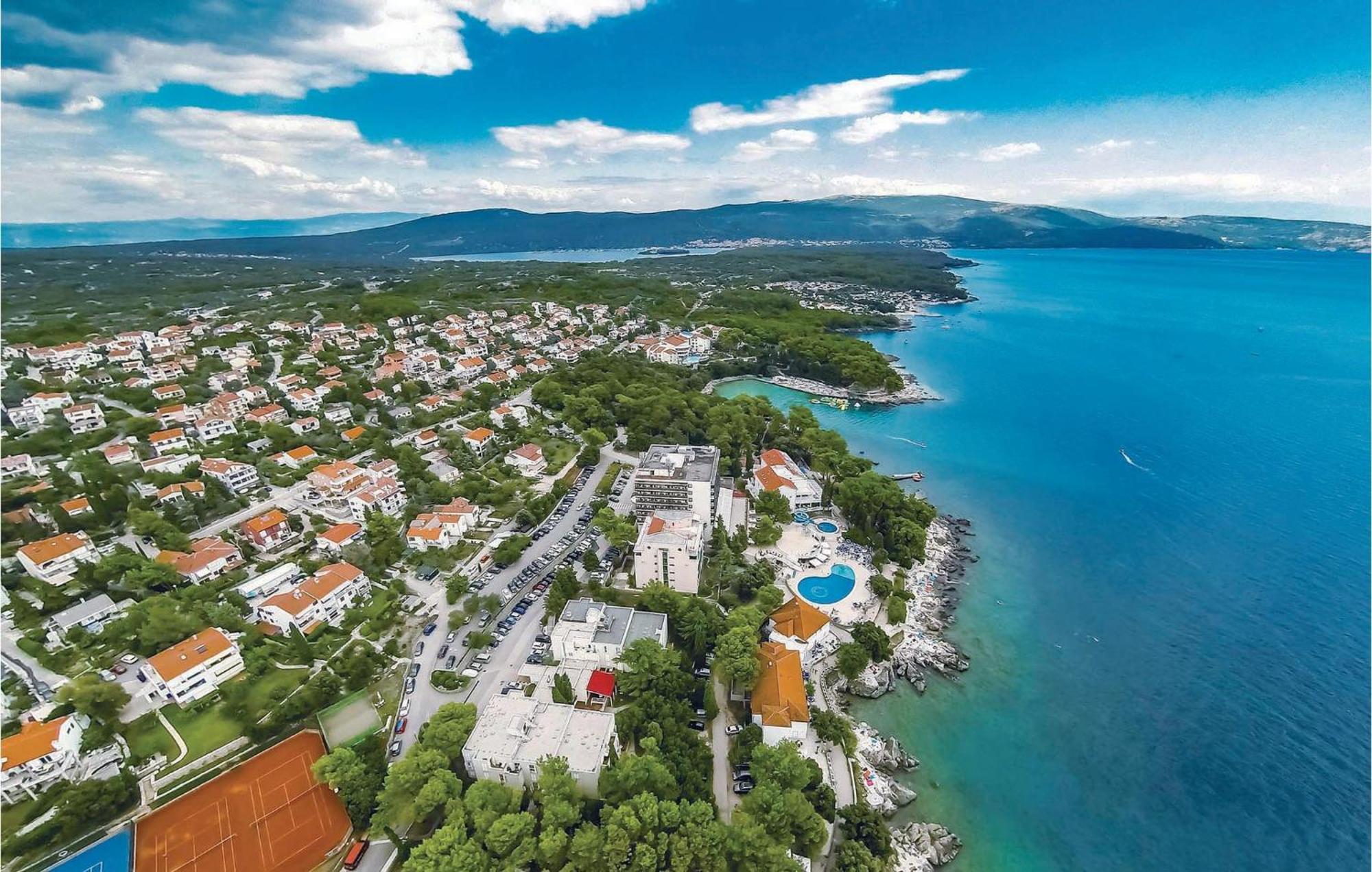 Amazing Apartment In Krk With Kitchen Крк Экстерьер фото